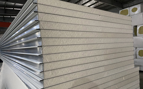 夾芯板廠家如何保證玻鎂夾芯板的質量呢？